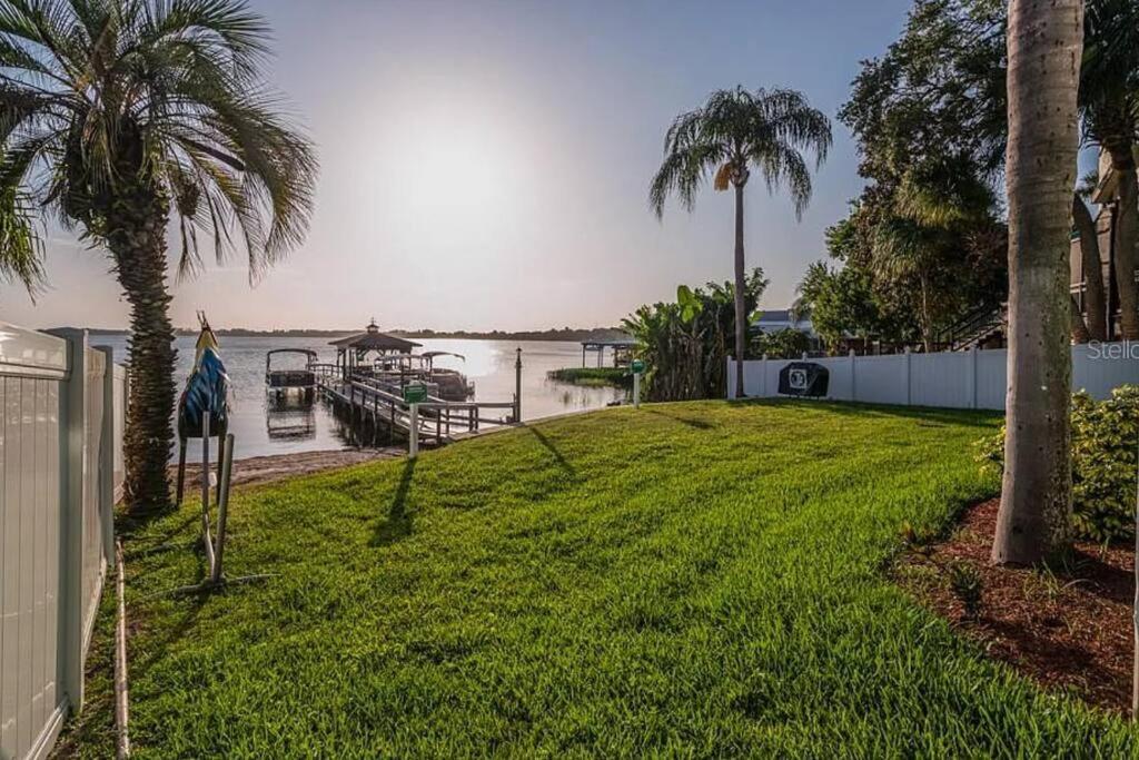 Lakefront Duplex With Pontoon Boat 2 Bedroom Home Mount Dora Luaran gambar